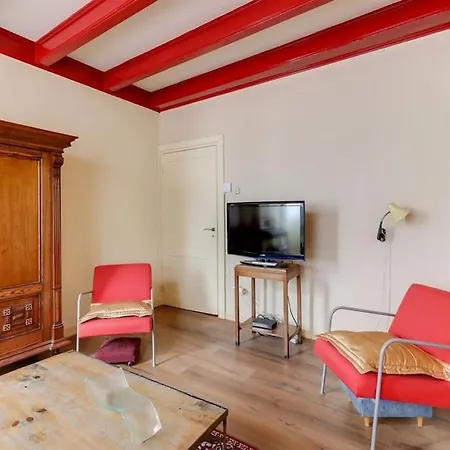 The Old Gatehouse Apartment